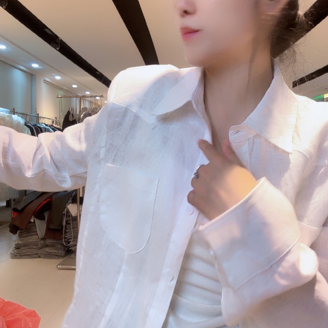 亚麻白色大码上衣