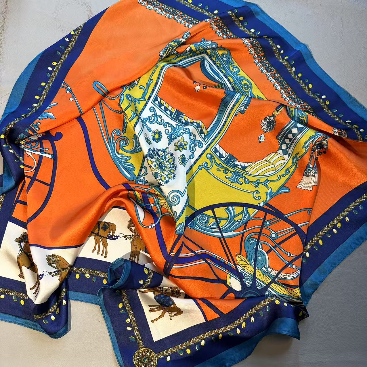 丝巾围巾女士披肩新款素雅百搭防晒优雅气质70×70    7033