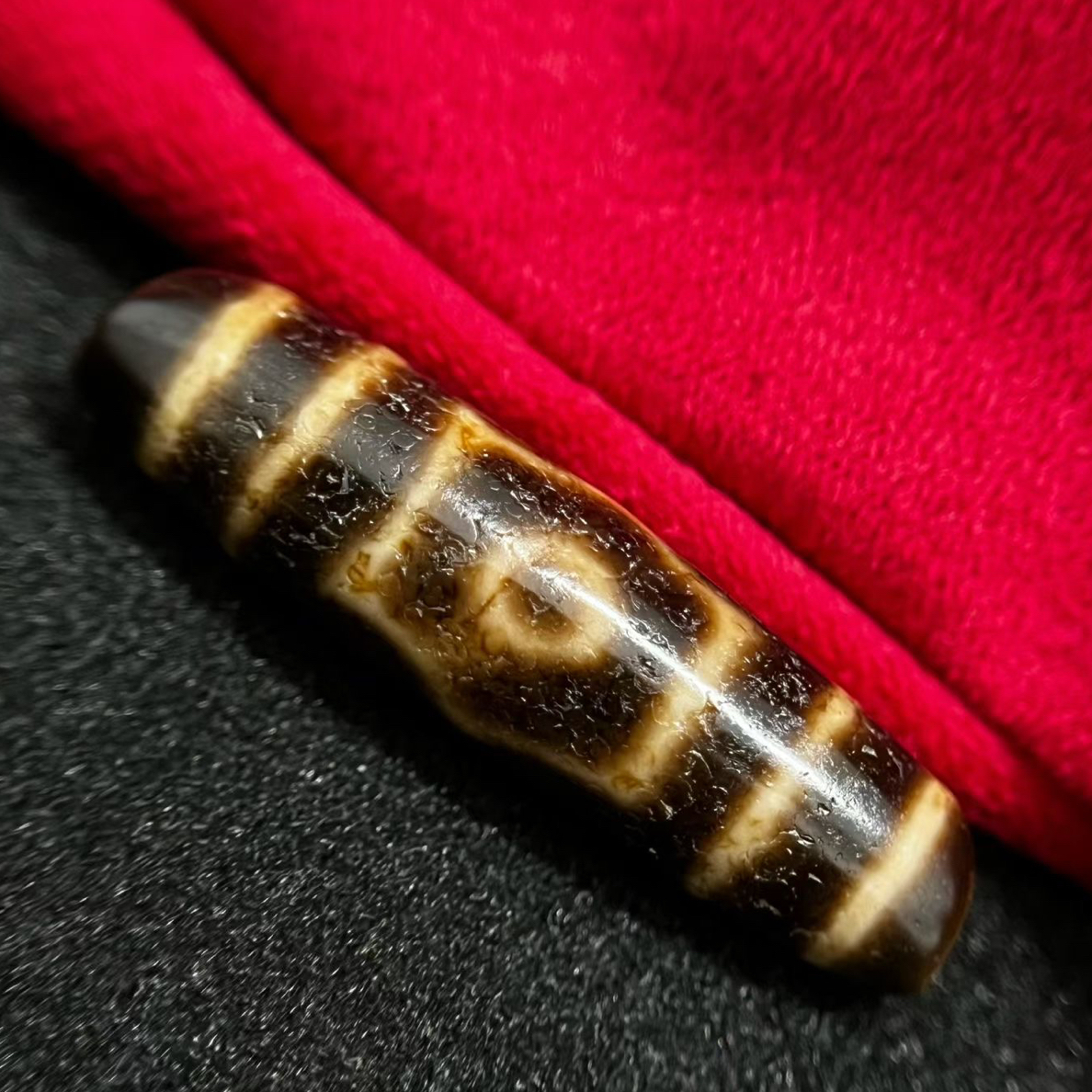 TOP仿纯宝盖三眼天珠！尺寸：41.5✖️11.5mm