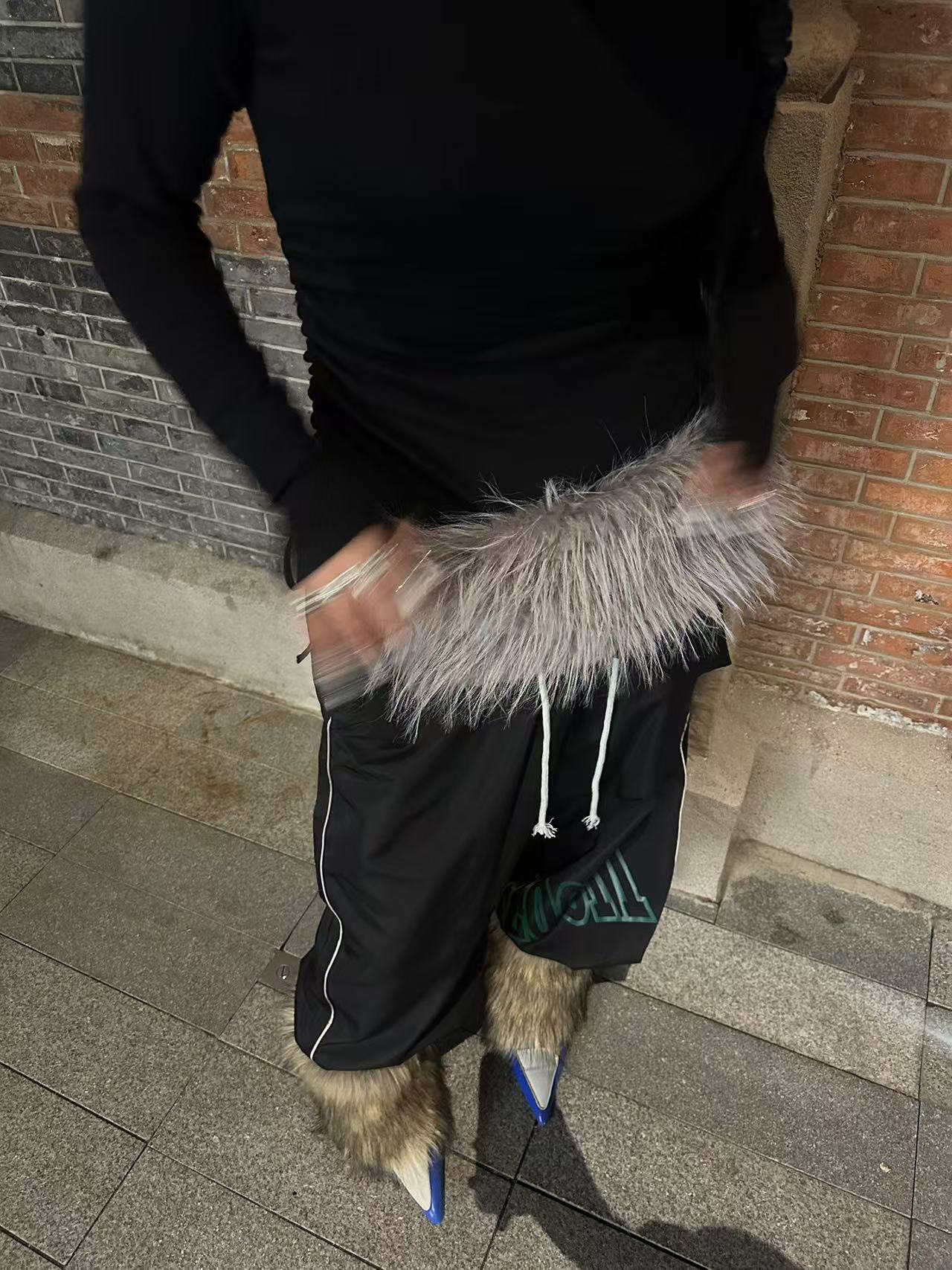 【非质量问题不退换】Thisiszoom毛茸茸长毛宽腰带