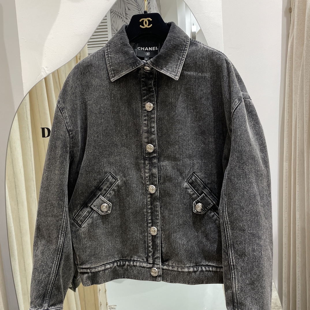 95新 Chanel/香奈儿 23C 黑灰色牛仔CC外套36码 98新