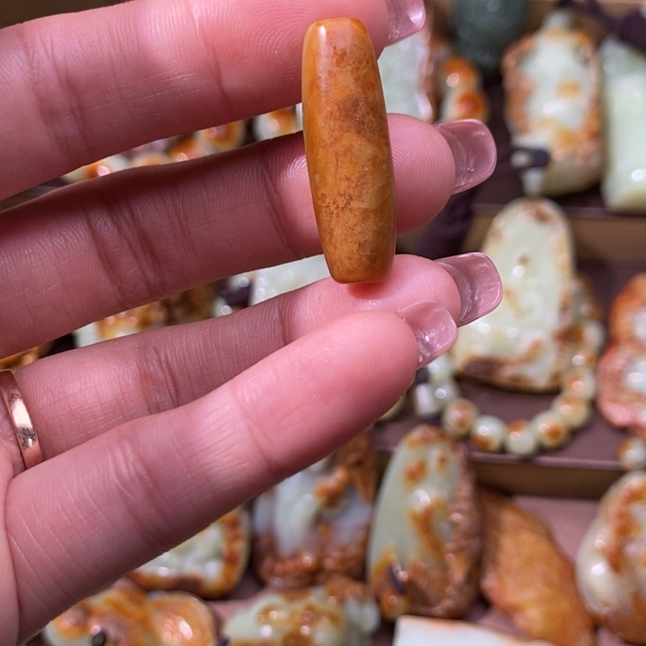 6***9岫岩河磨玉（透闪石质玉）未镶嵌挂件