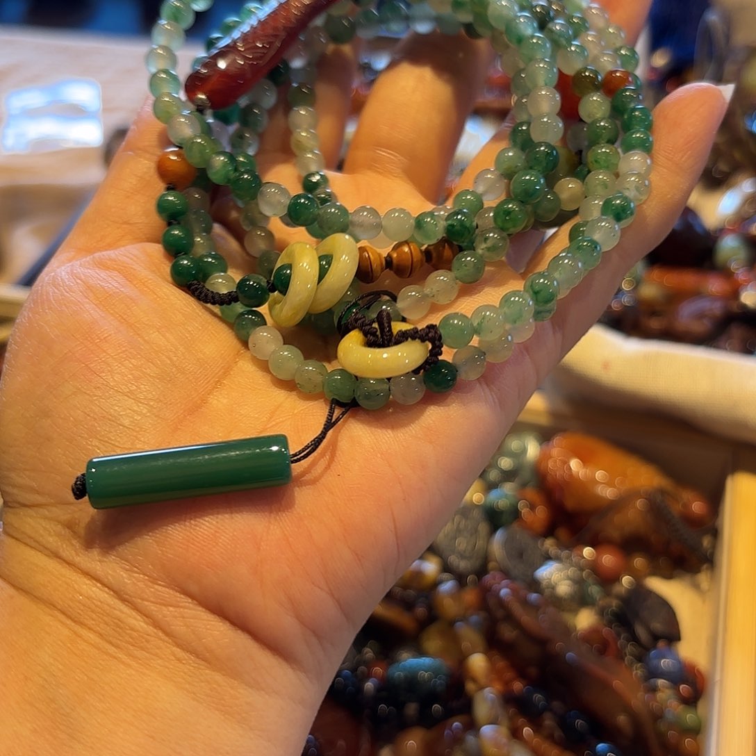 翡翠未镶嵌颈饰原创