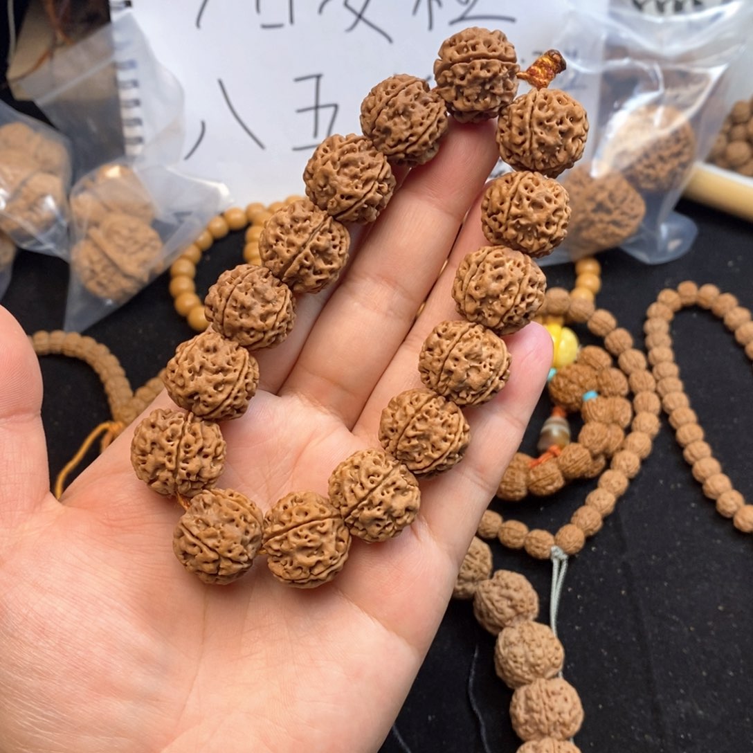 金刚菩提吊坠20尺寸原生态