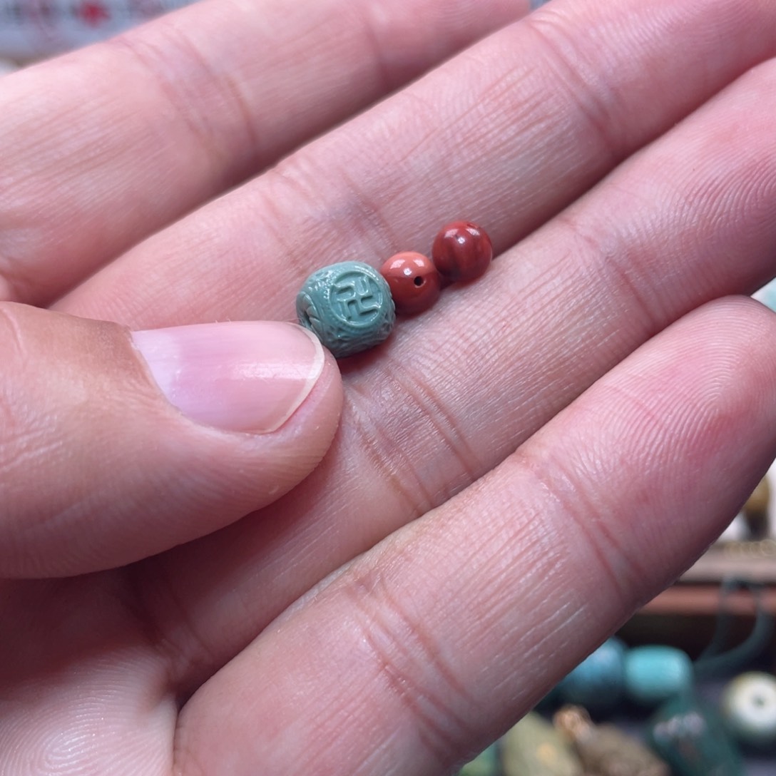 南红玛瑙配饰未镶嵌M**S