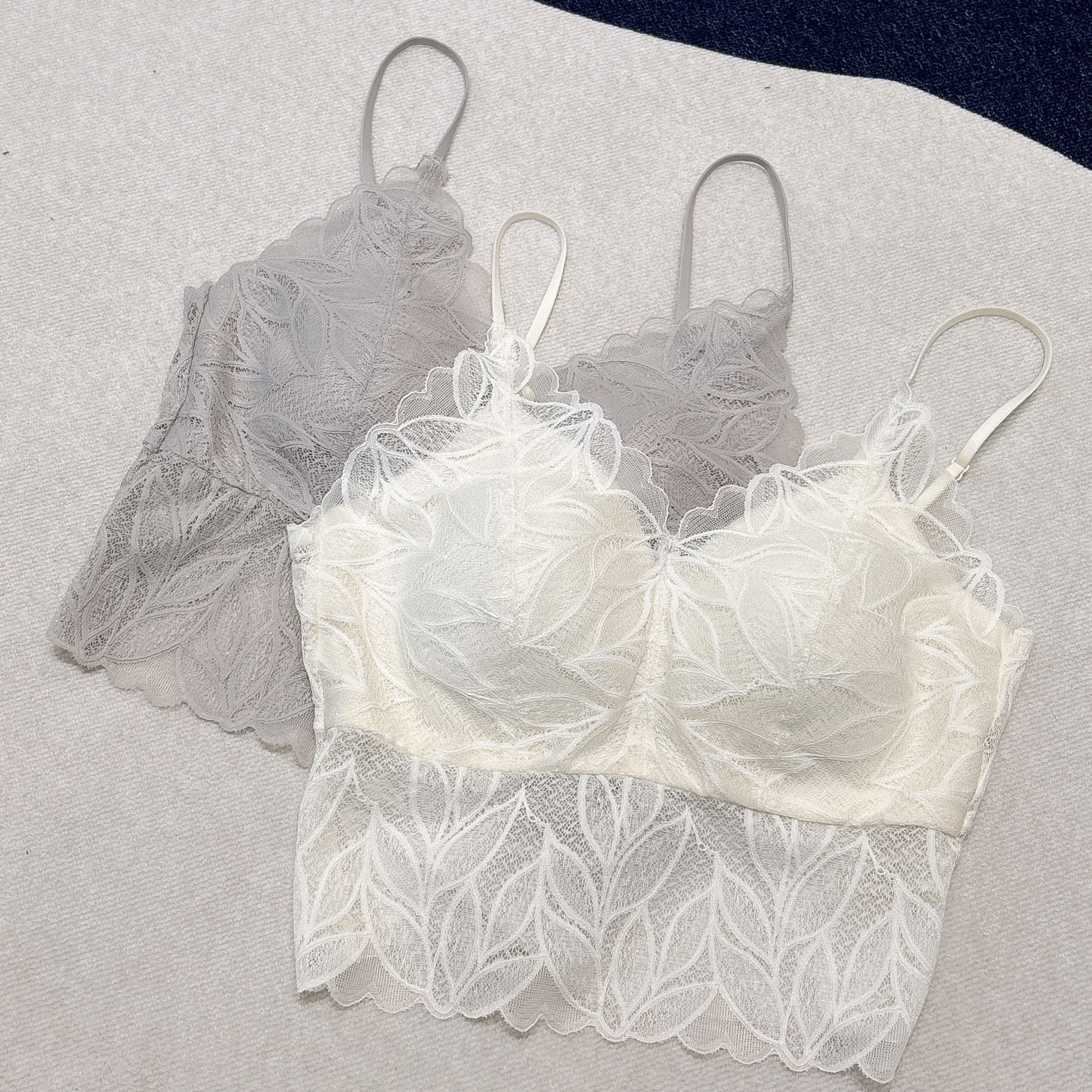 【陈陈私服】设计感女人味性感蕾丝内搭修身显瘦美背吊带25081604