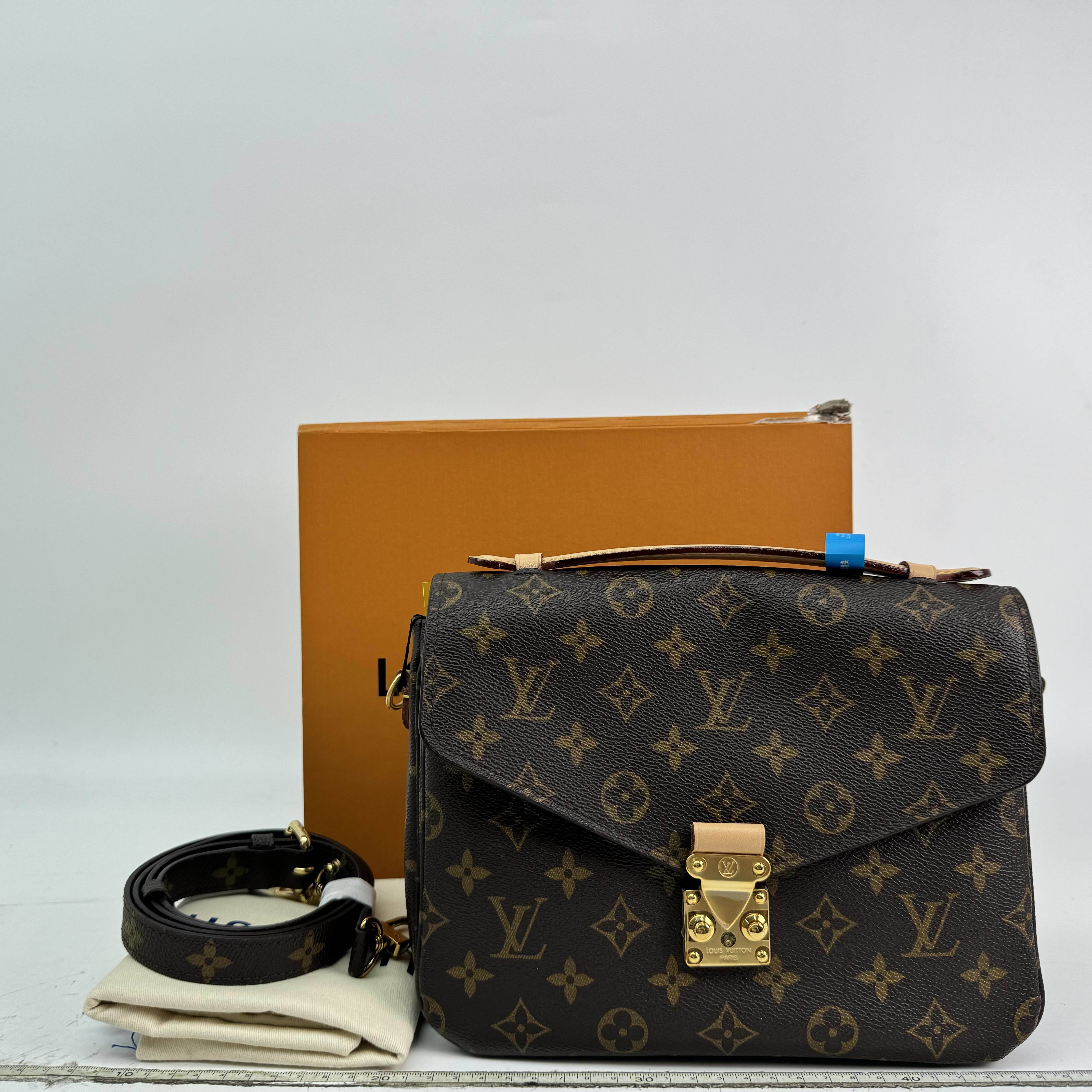 胖虎曼曼/路易威登/95新/公价0/箱包/斜挎包/312412260157