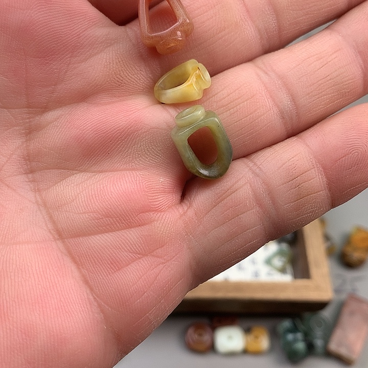 m***o蛇纹石玉未镶嵌百搭配饰