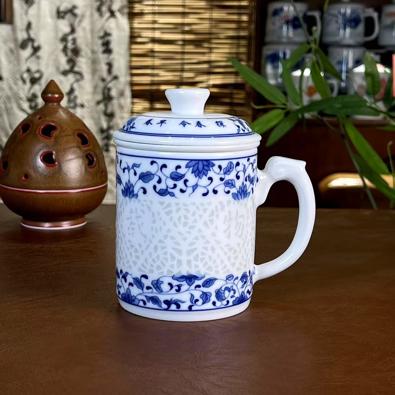 正宗景德镇青花玲珑厚德载物办公杯家用中式陶瓷过滤