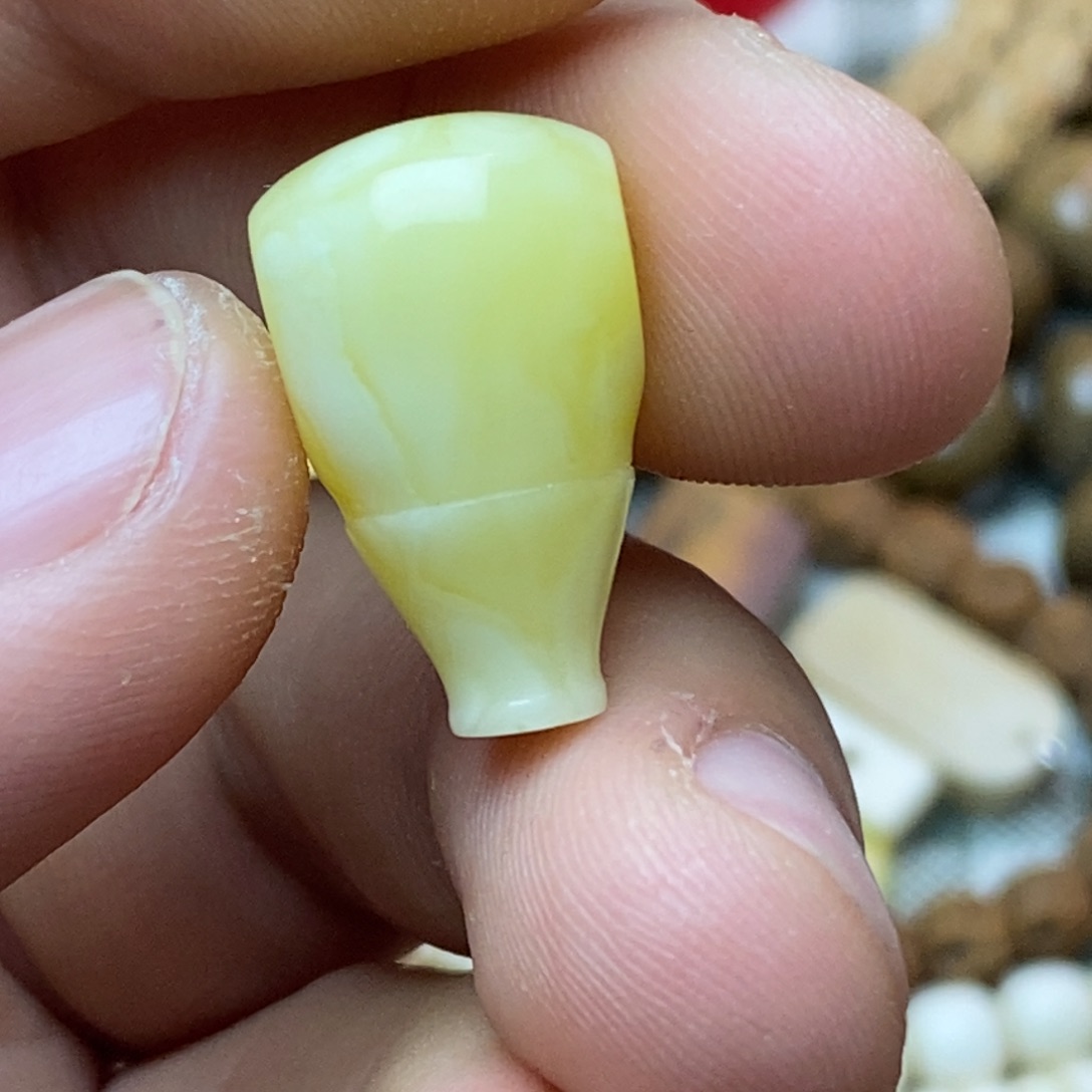 柏香籽/百香籽吊坠12.7*12.3*21mm