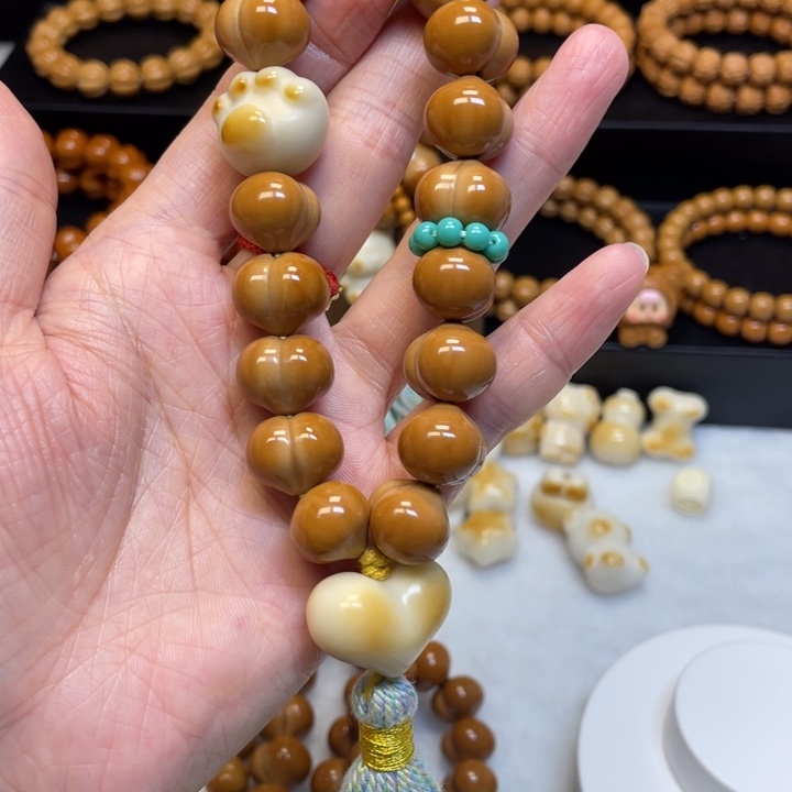 快***秀核桃手串/手链屁桃