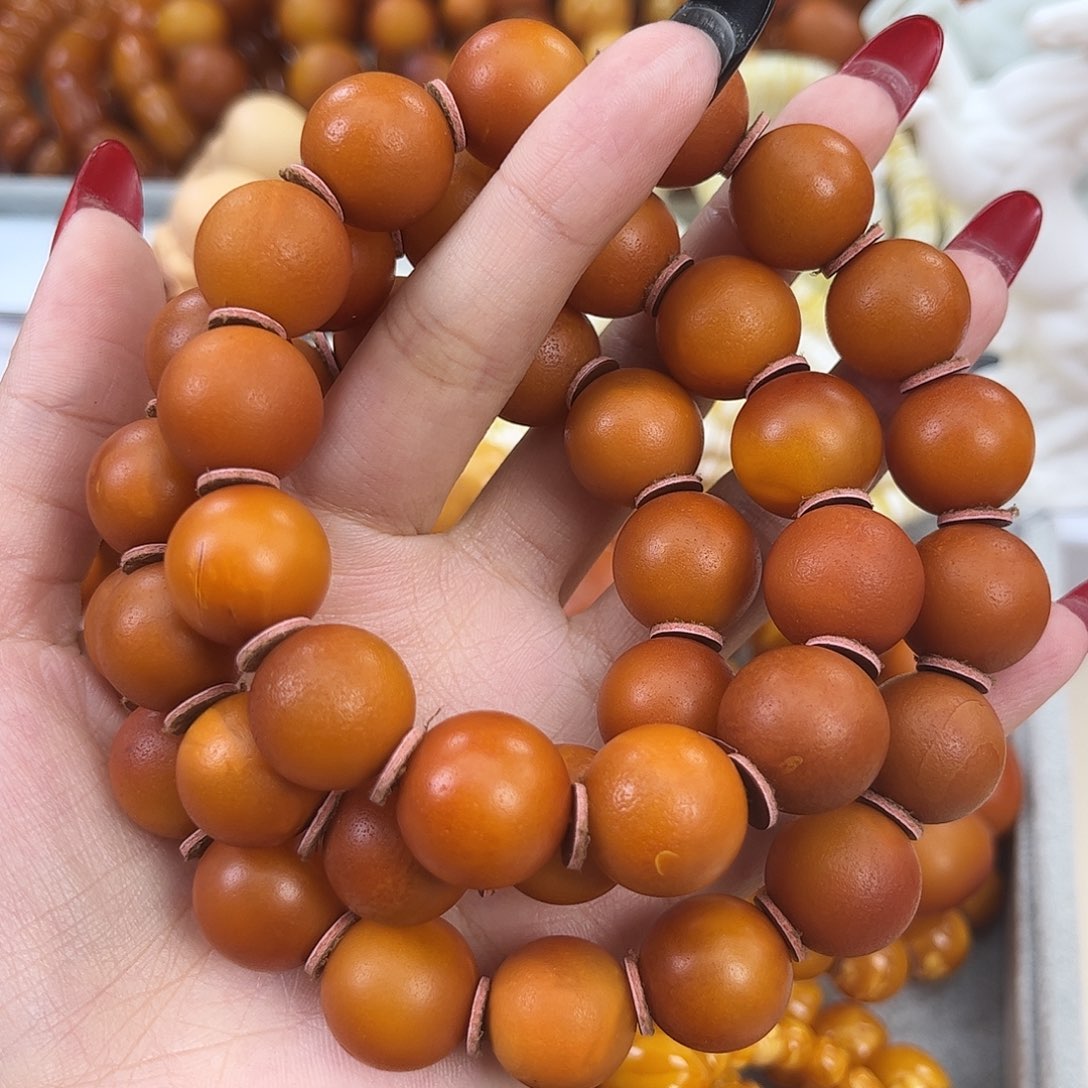 琥珀颈饰未镶嵌用****姐蜜蜡