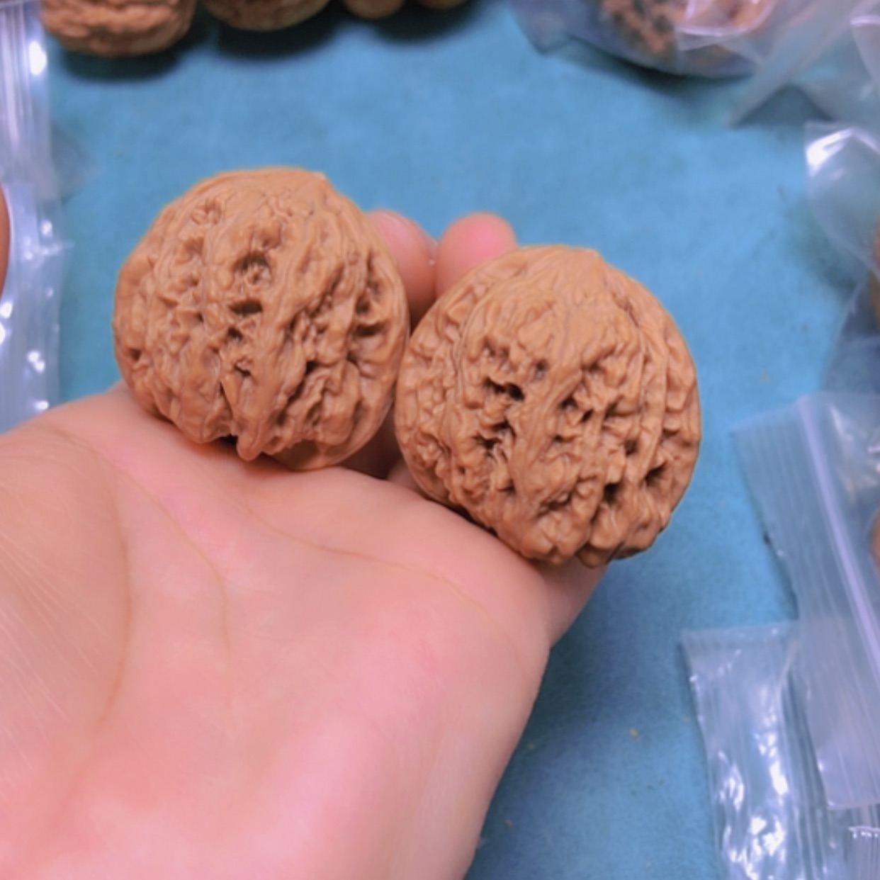 【闪购商品】把件核桃37千佛山修尖