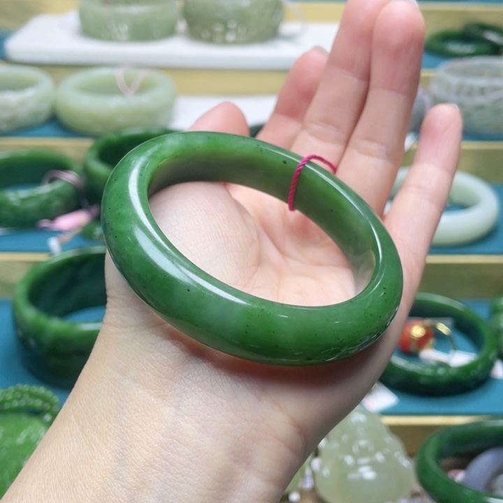 和田玉手镯54圈口 编号92未镶嵌