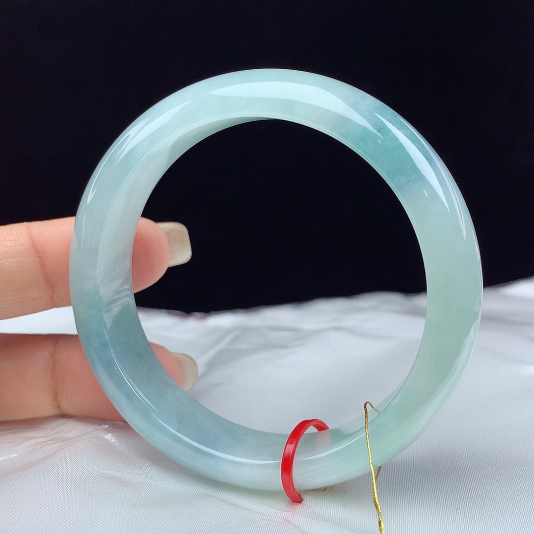 翡翠手镯未镶嵌54圈 2959