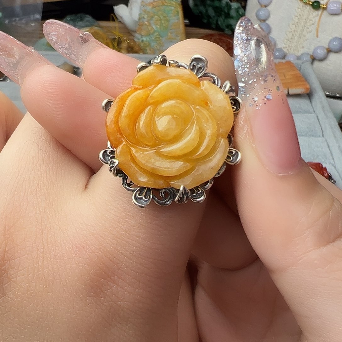 翡翠吊坠(赠链)未镶嵌叮**当吊坠