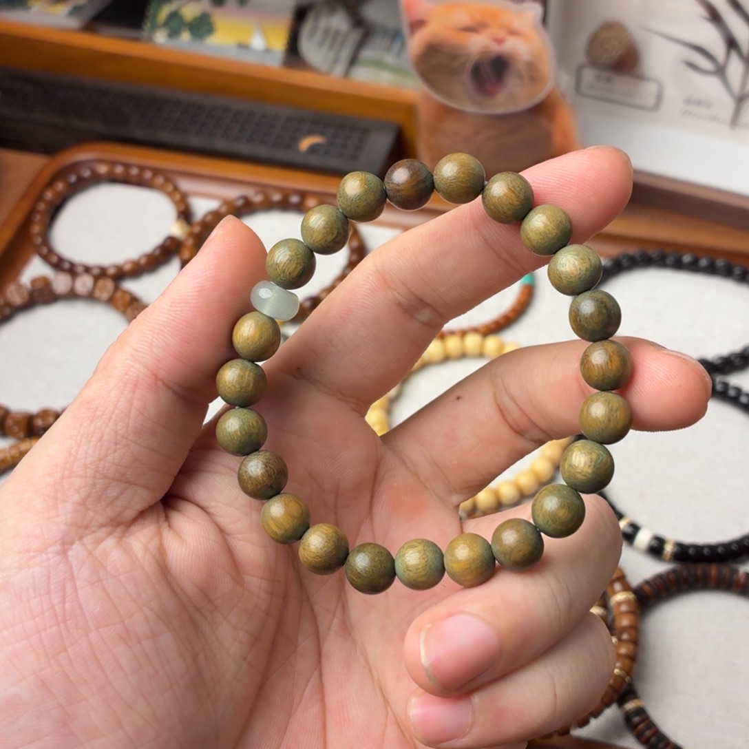 手串/手链维腊木（绿檀）