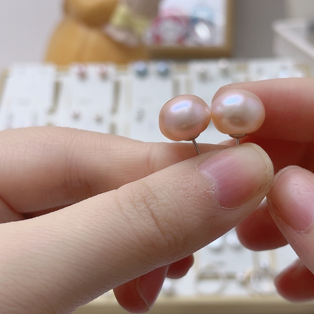 d***i淡水珍珠银S925镶嵌耳饰