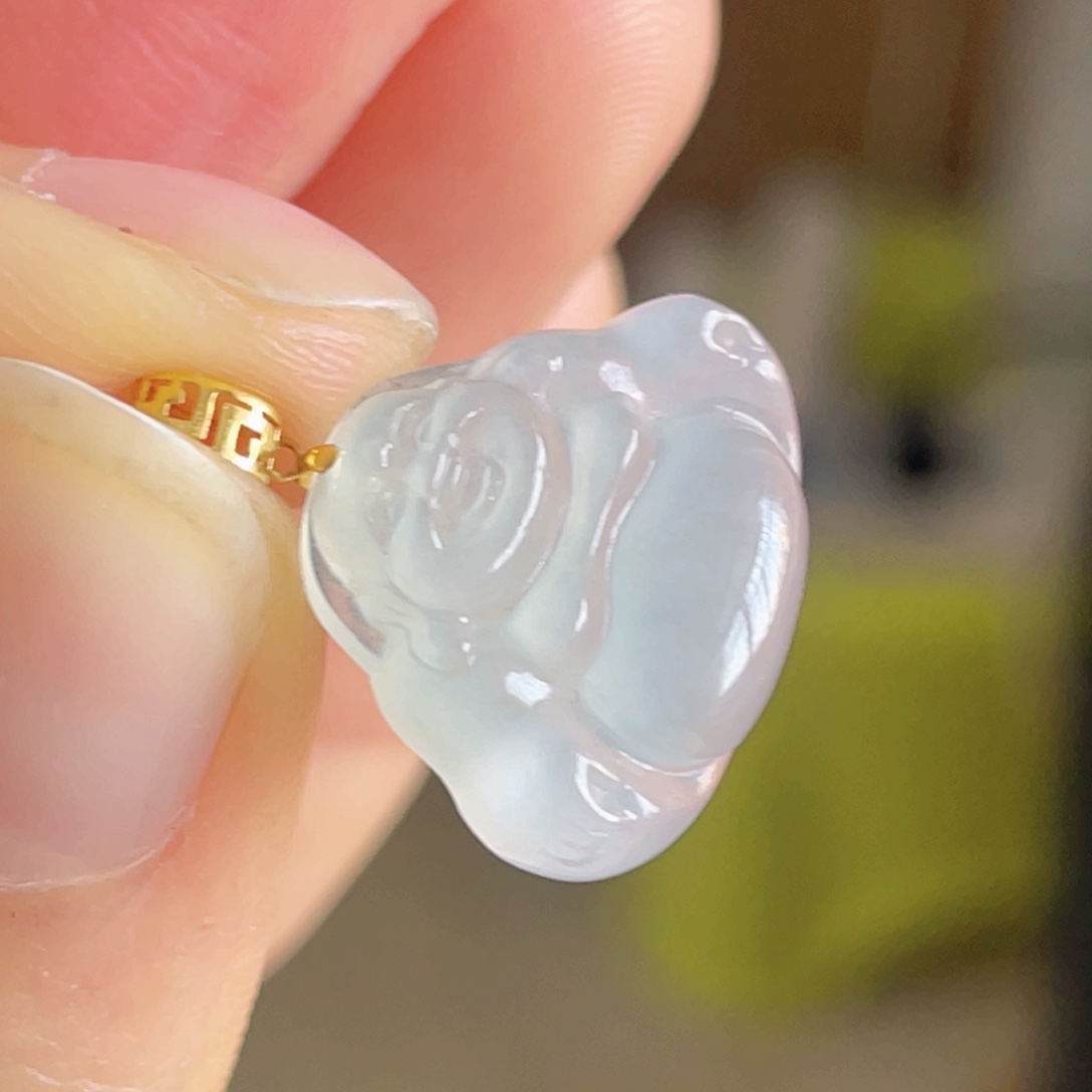 翡翠颈饰18K金镶嵌佛