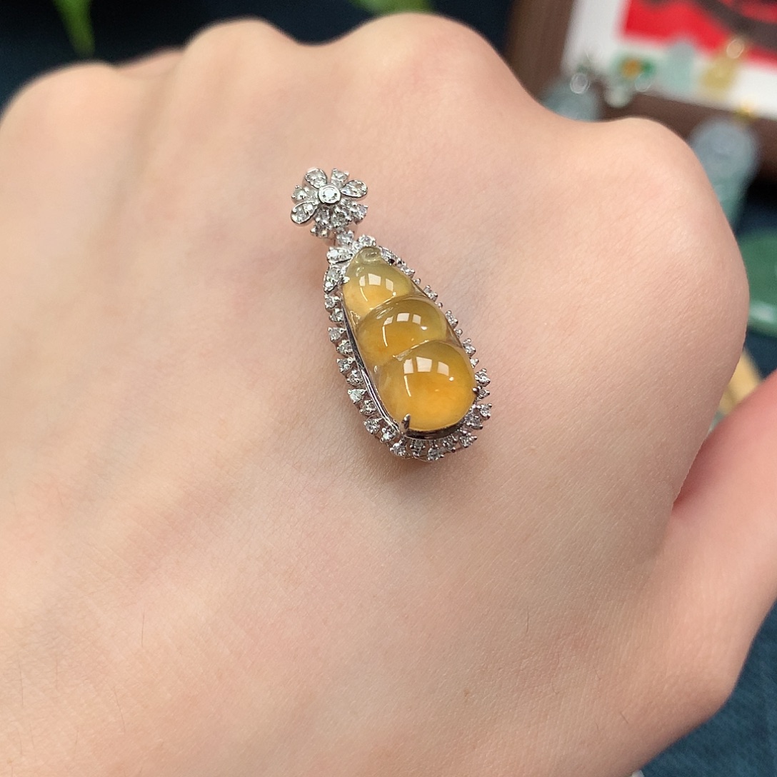 翡翠18K金镶嵌吊坠(不含链)