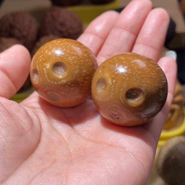 桃核把件紫金鼠光珠手球