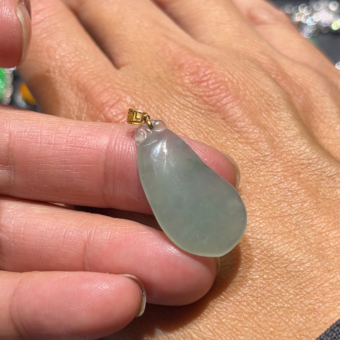 翡翠18K金镶嵌挂件缅甸翡翠