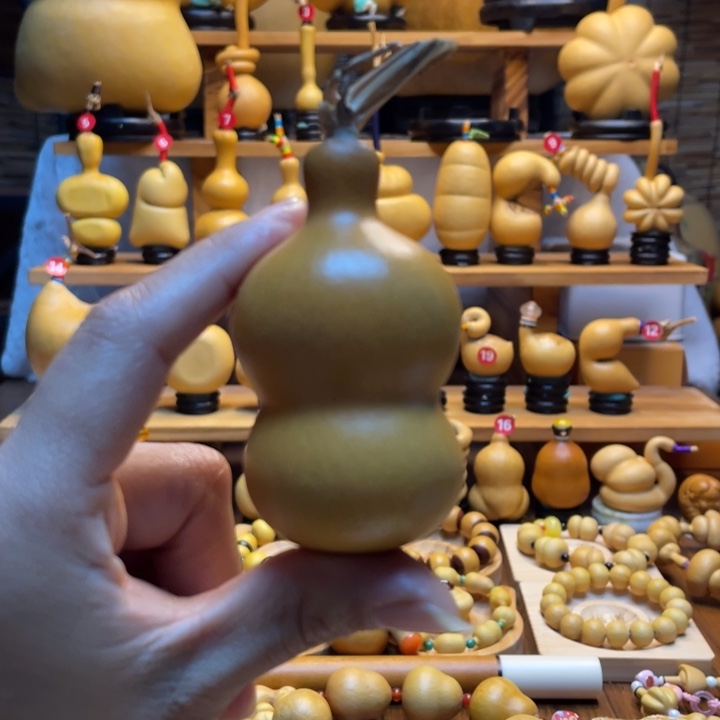 *****天然葫芦自然生长