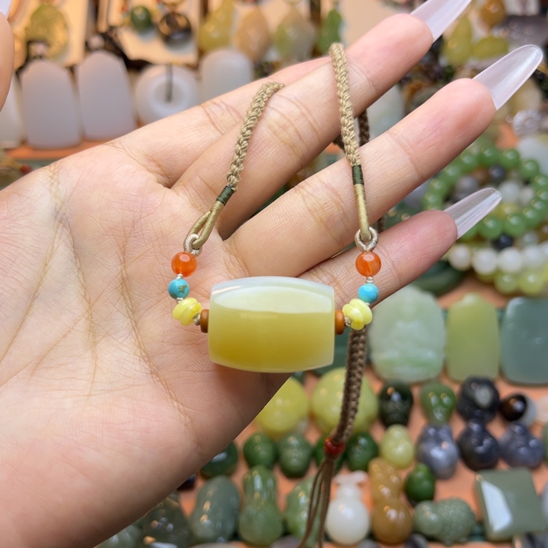 和田玉未镶嵌颈饰我***博