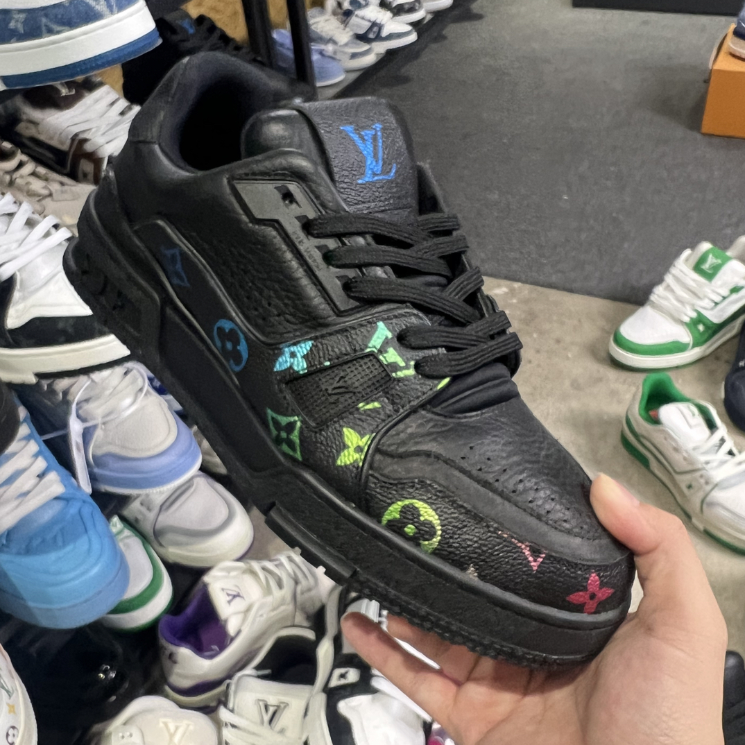 99新 LouisVuitton/路易威登 lv炫彩老花trainer41 