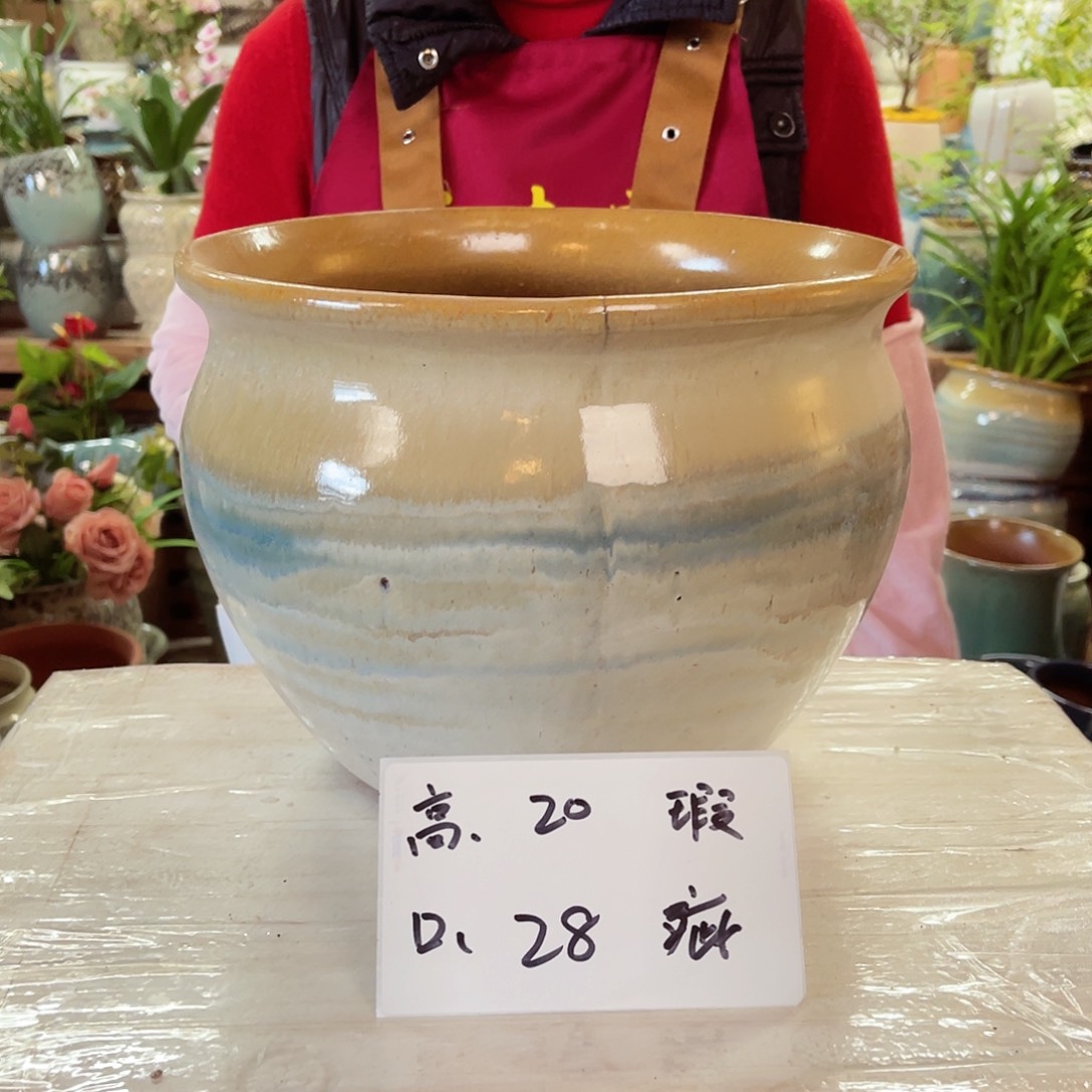 紫砂花盆高度20口径28瑕疵