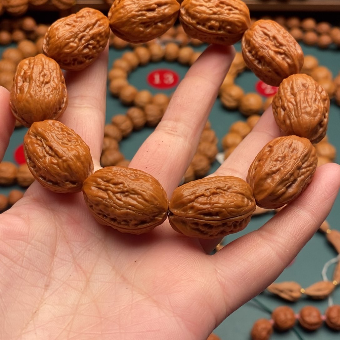 文玩核桃手串19尺寸枣