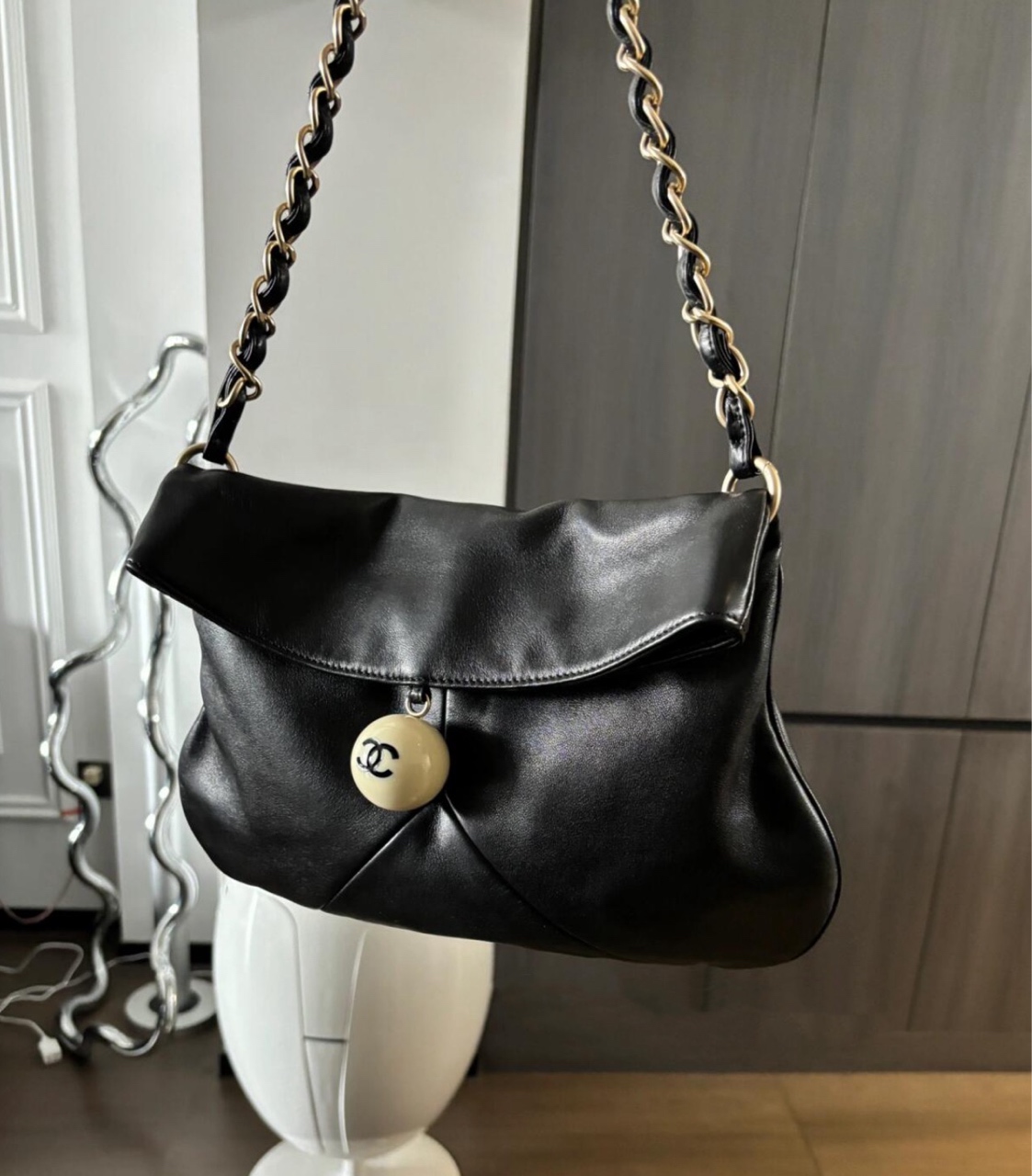 95新 Chanel/香奈儿 黑金高稀乒乓球包 30cm 9529064