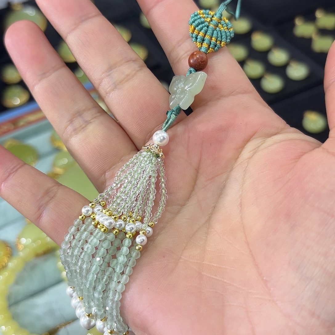 和田玉和田玉多样性发货拍一发一未镶嵌