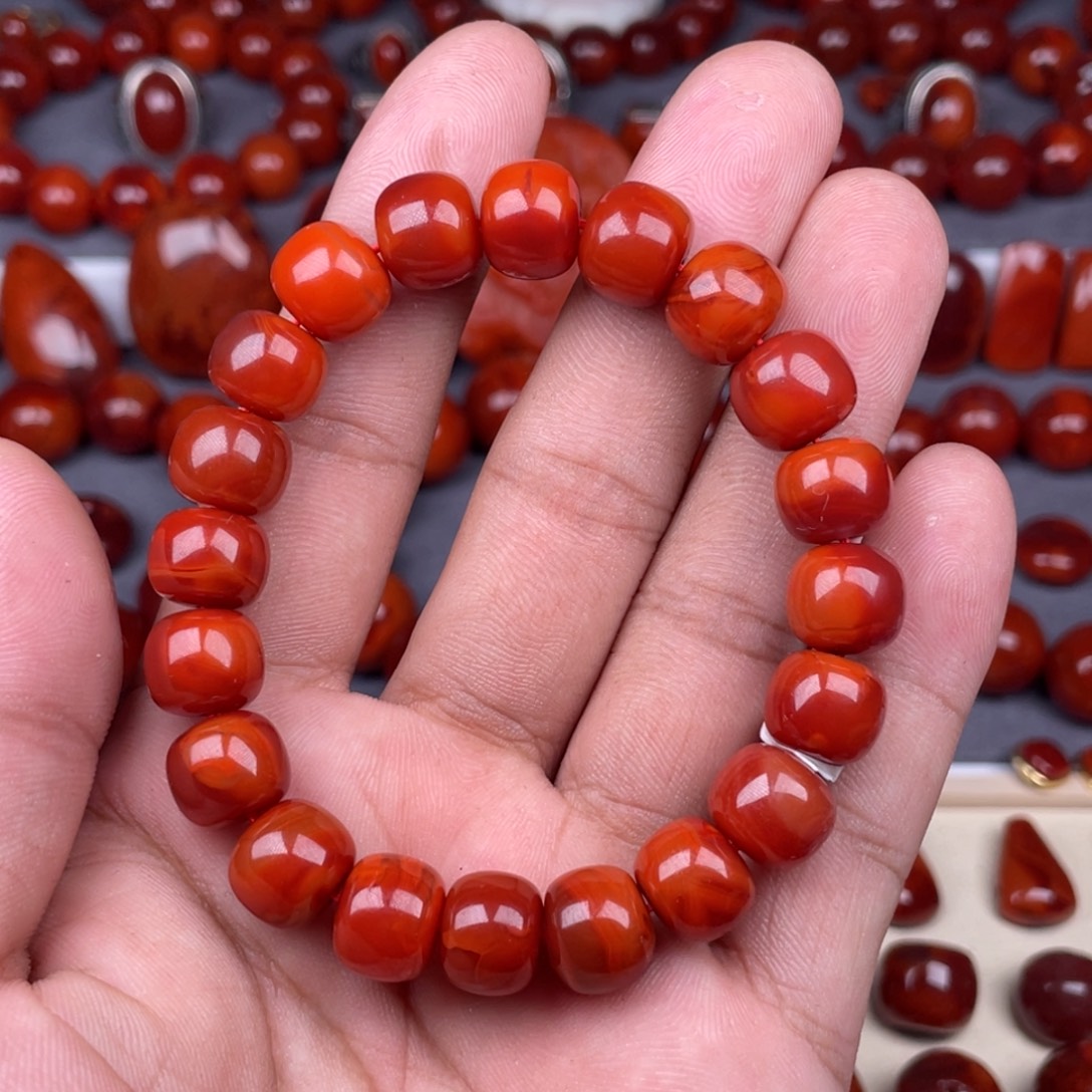 天***往南红玛瑙未镶嵌瓦西南红老型手串11mm