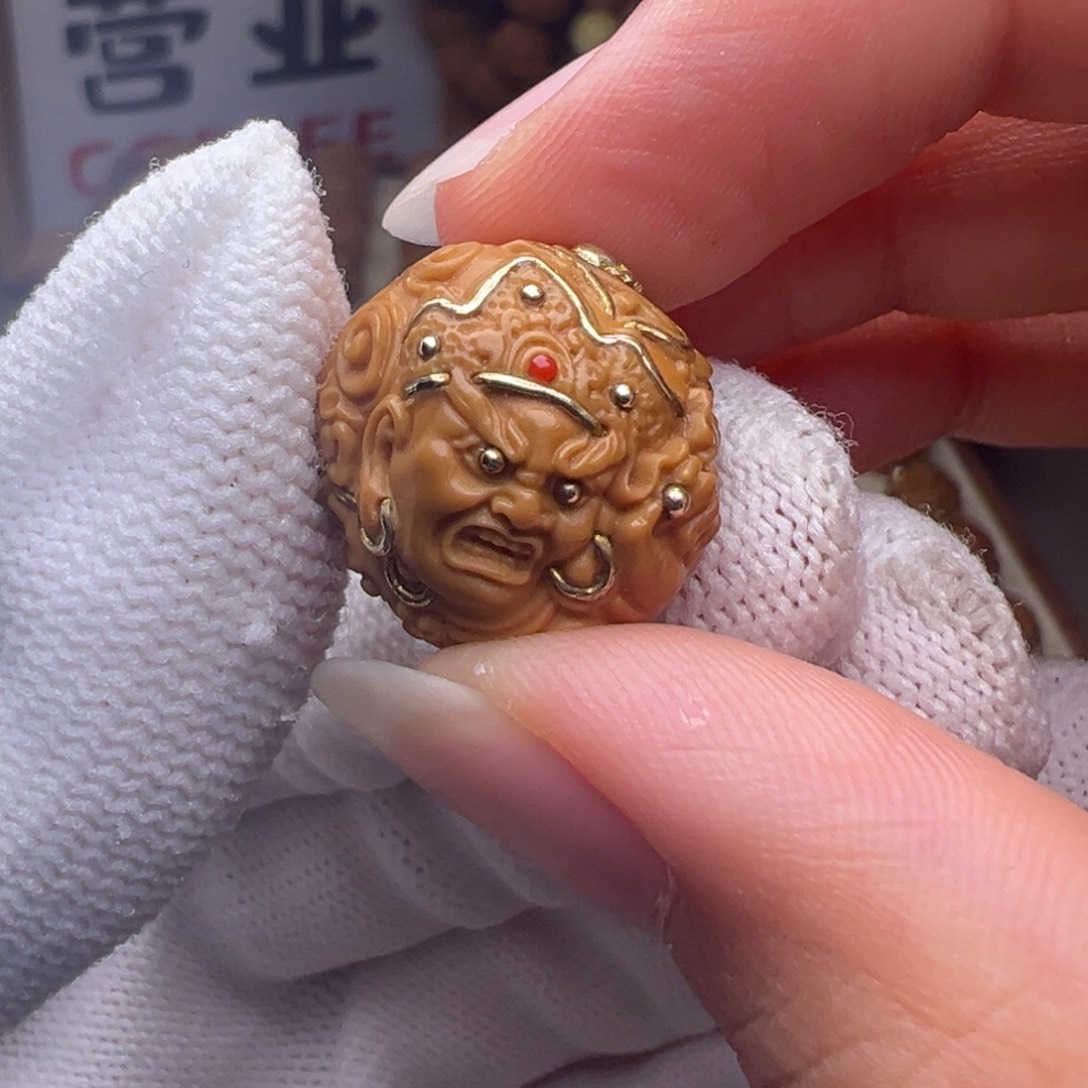 把件猴头核桃镶嵌款四大天王17➕尺寸全品有正常封口线