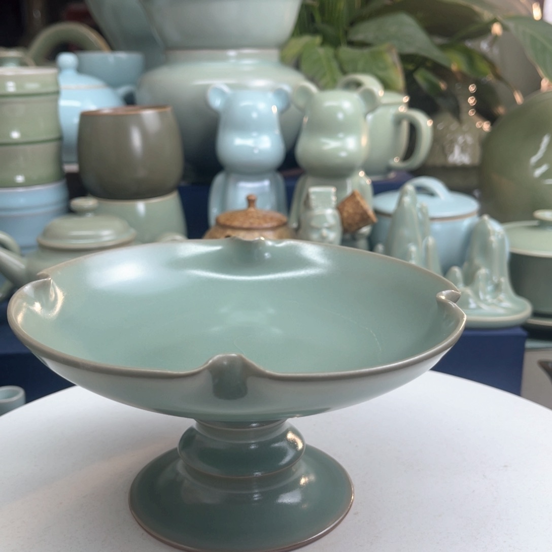 汝州汝瓷高足果盘