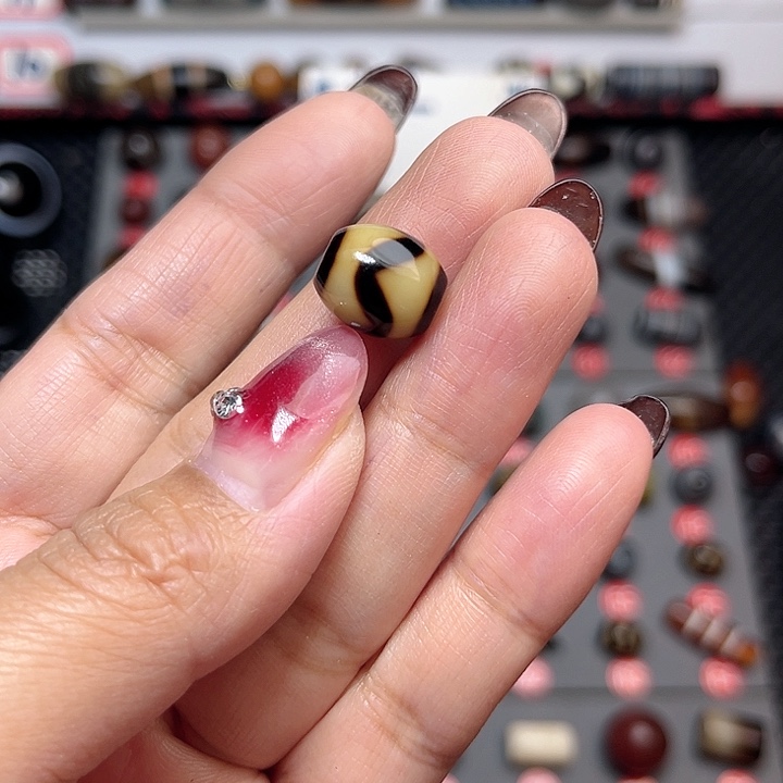 未镶嵌玛瑙/玉髓珠宝半成品二****