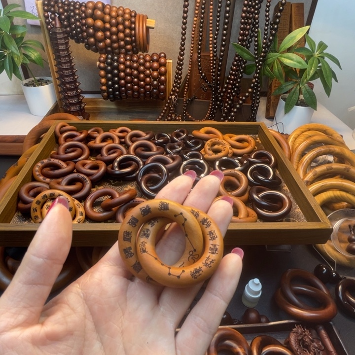 v***v木枣木新料2.5福利款