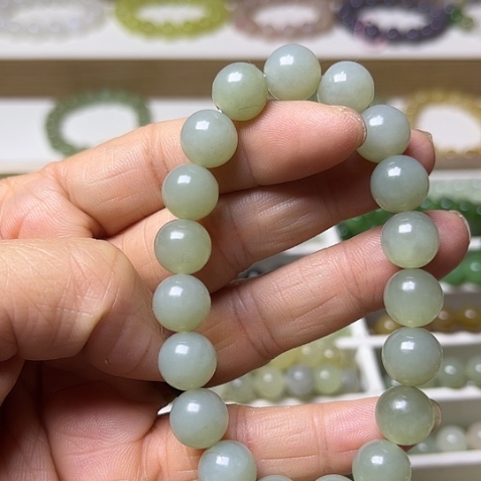 和田玉手串未镶嵌