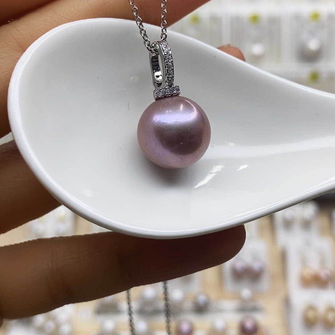 淡水珍珠颈饰合金