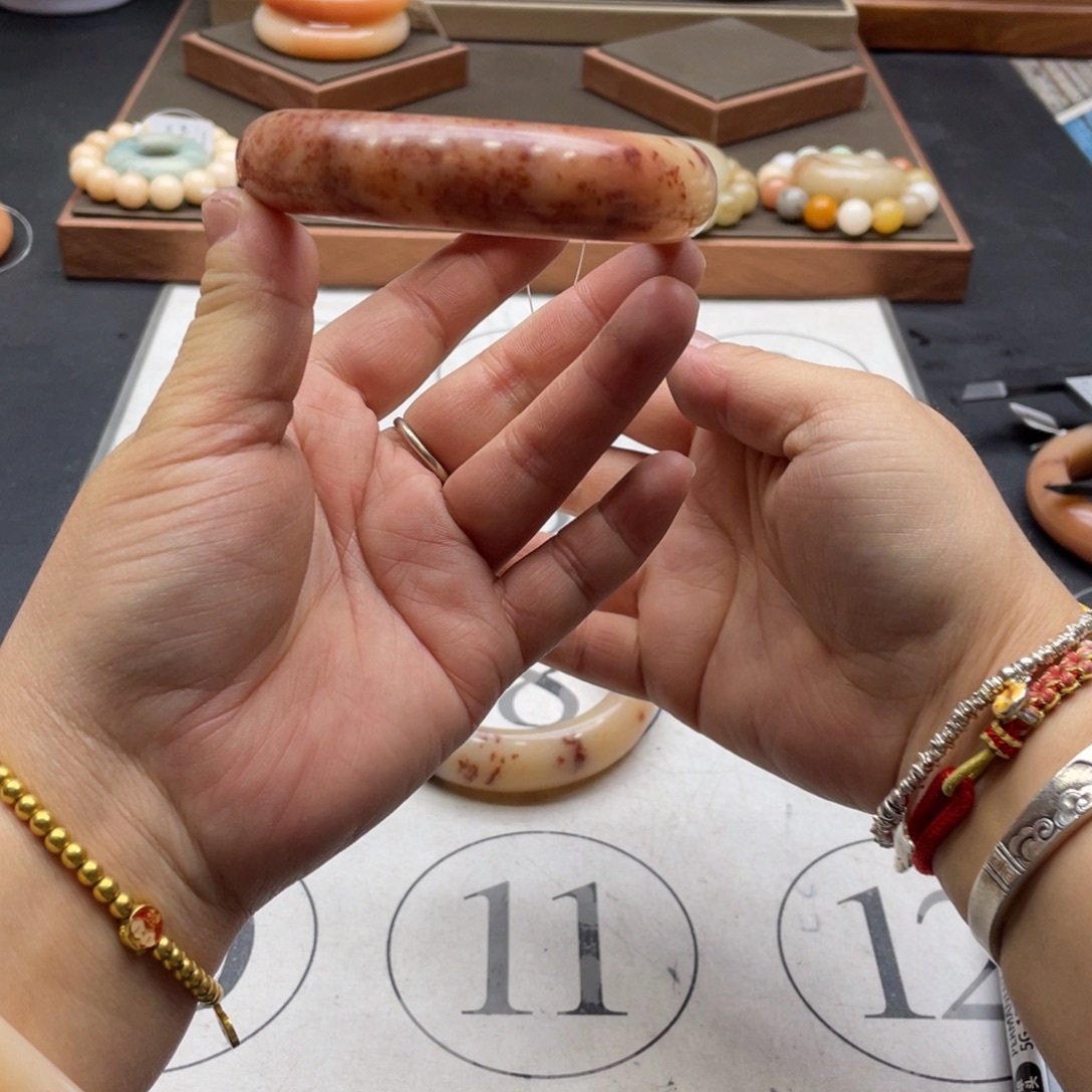 夢***影石英岩玉未镶嵌手镯