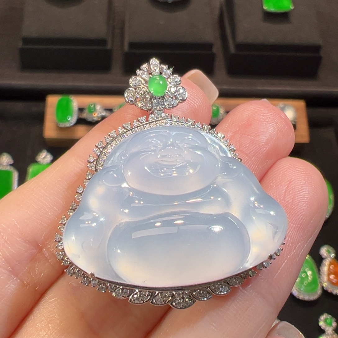 翡翠18K金镶嵌颈饰收到货48小时鉴赏期