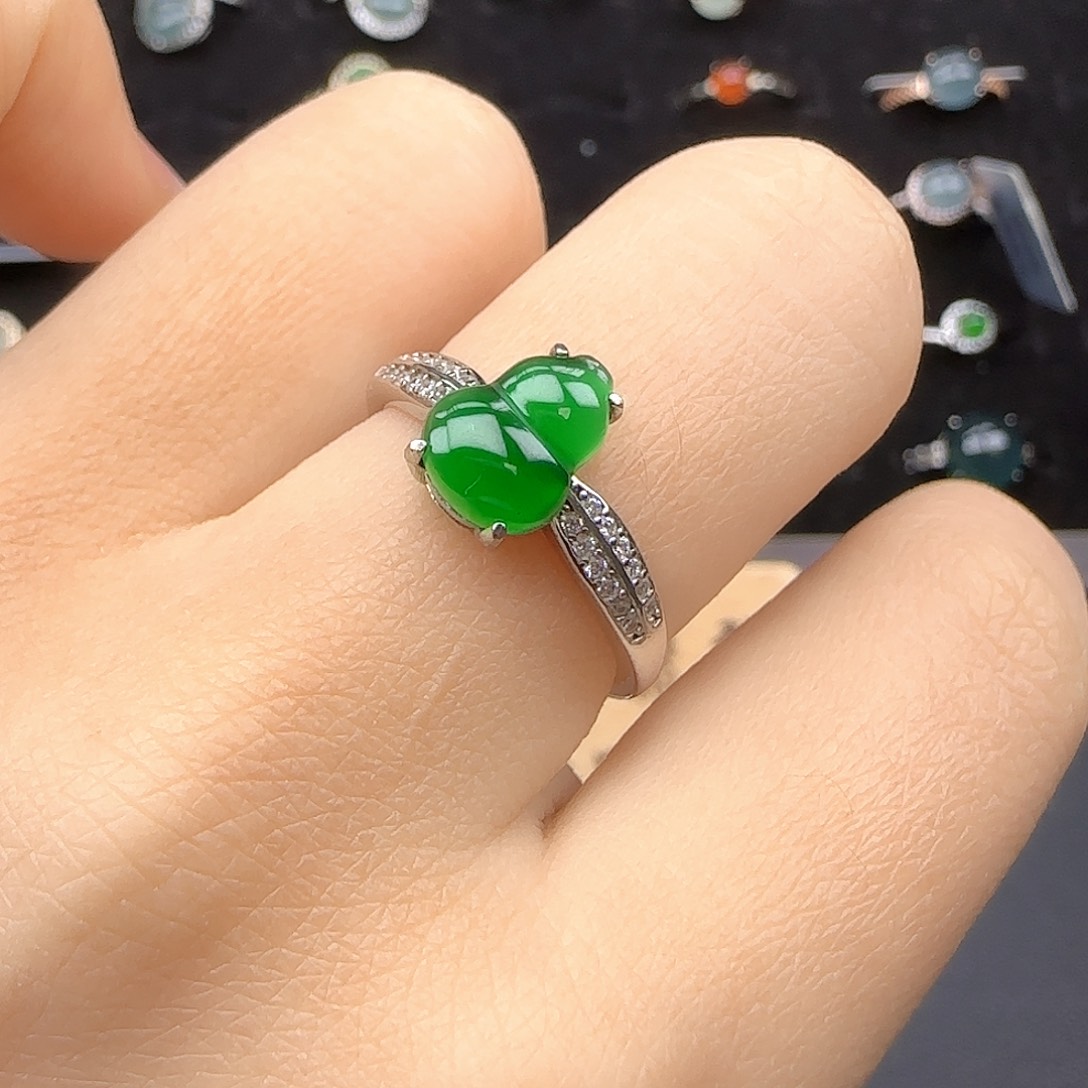 银S925镶嵌戒指翡翠