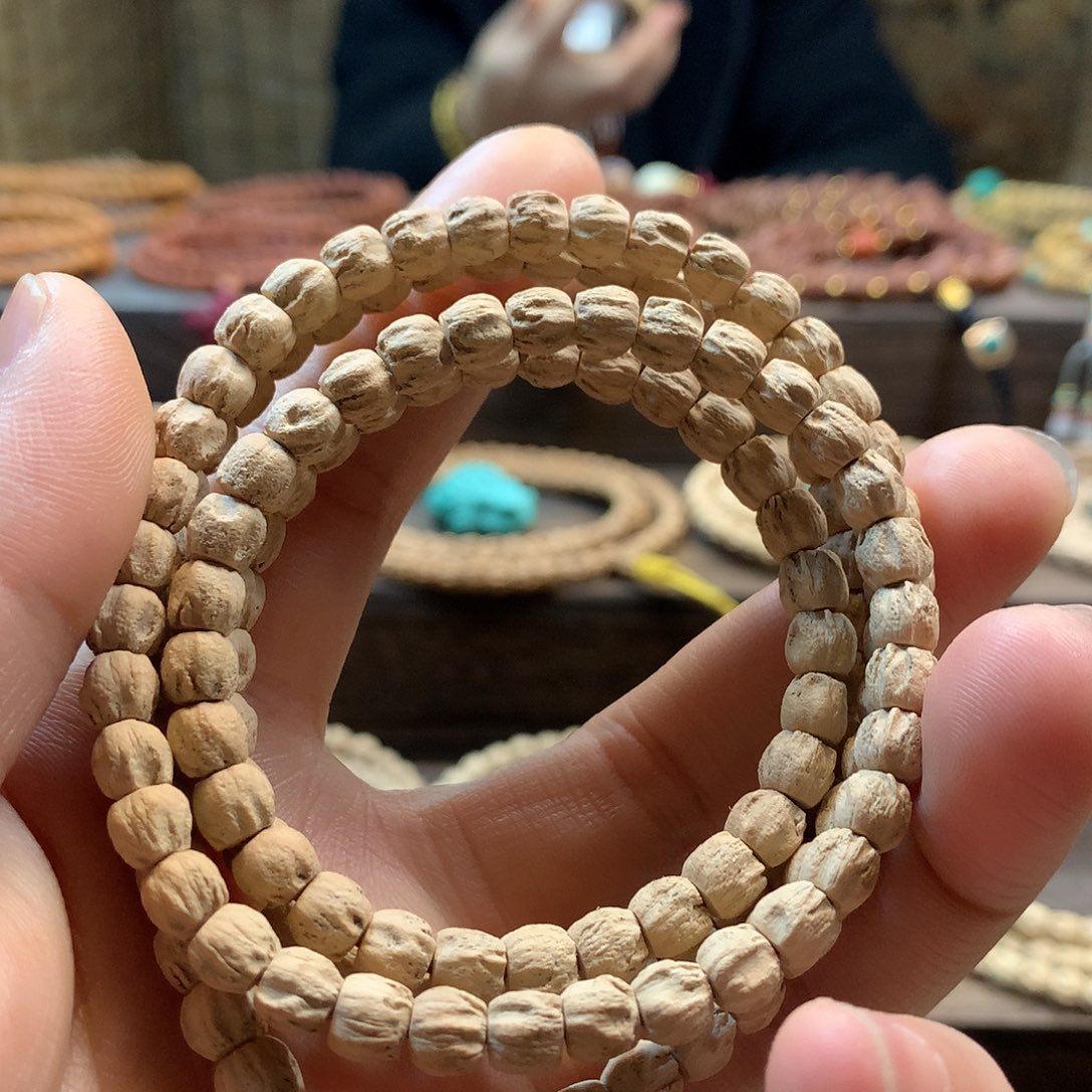 柏香籽/百香籽吊坠粉皮方块顺