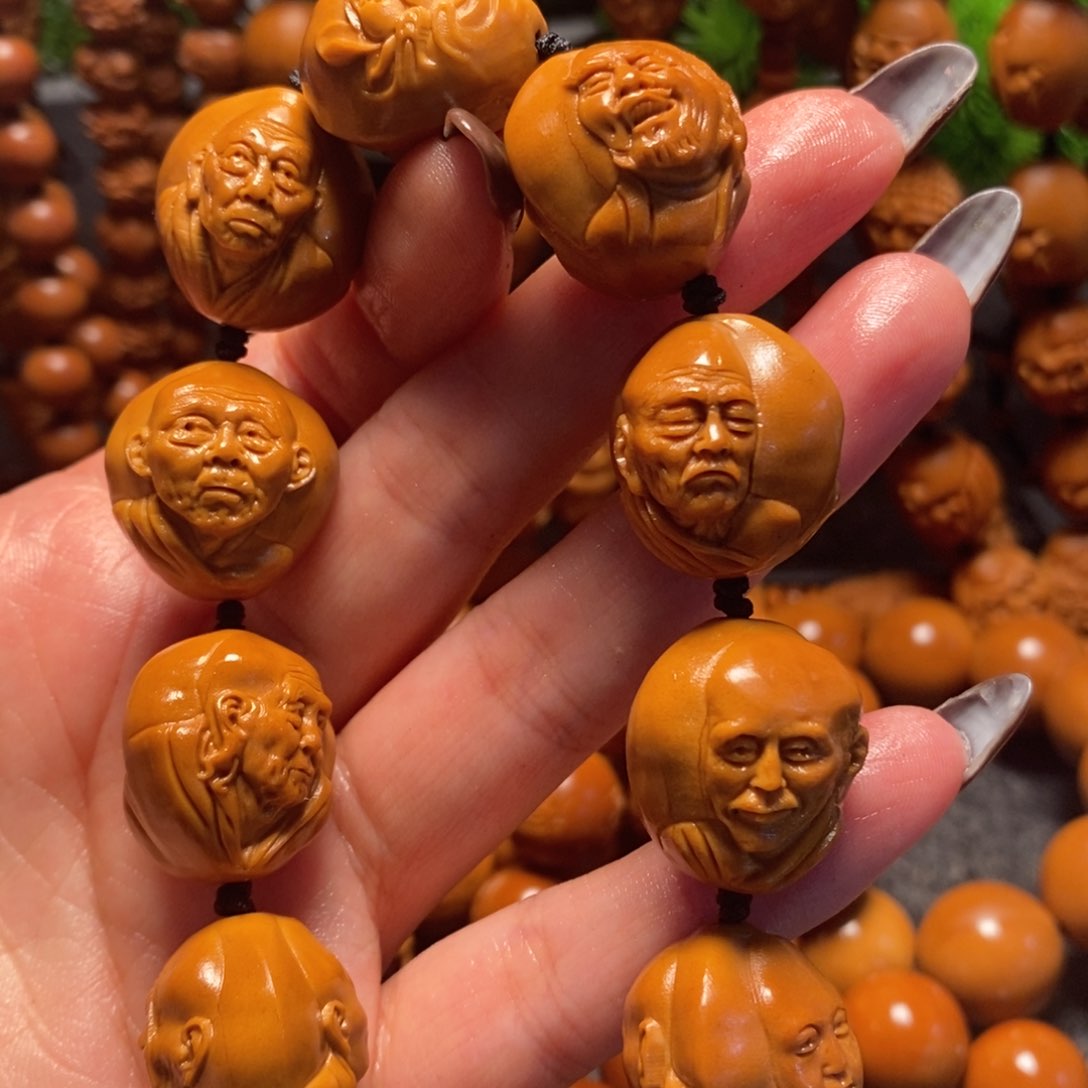 橄榄核吊坠三疯罗汉