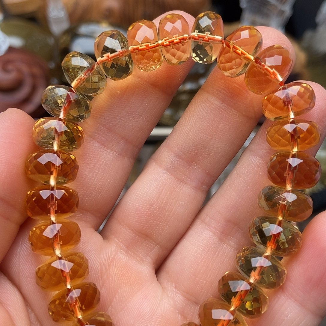 天然水晶手串未镶嵌水晶