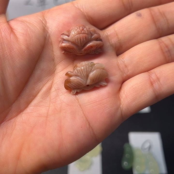 月***上岫玉未镶嵌吊坠(不含链)