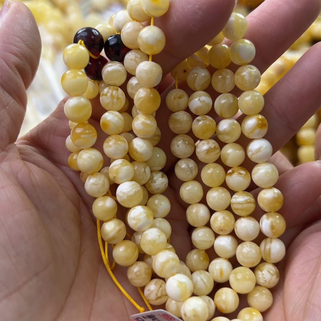 琥珀珠宝奇石未镶嵌