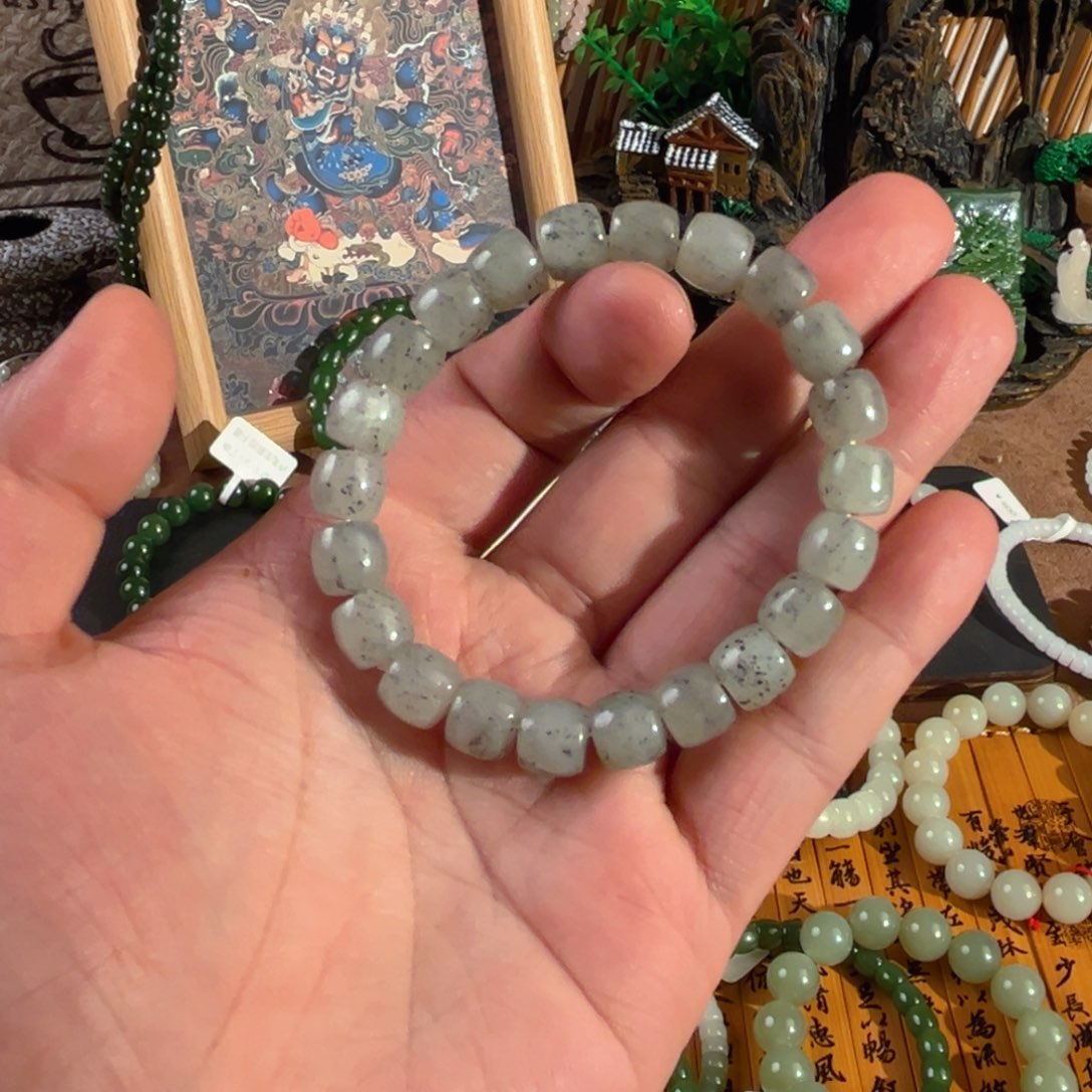 和田玉未镶嵌手链