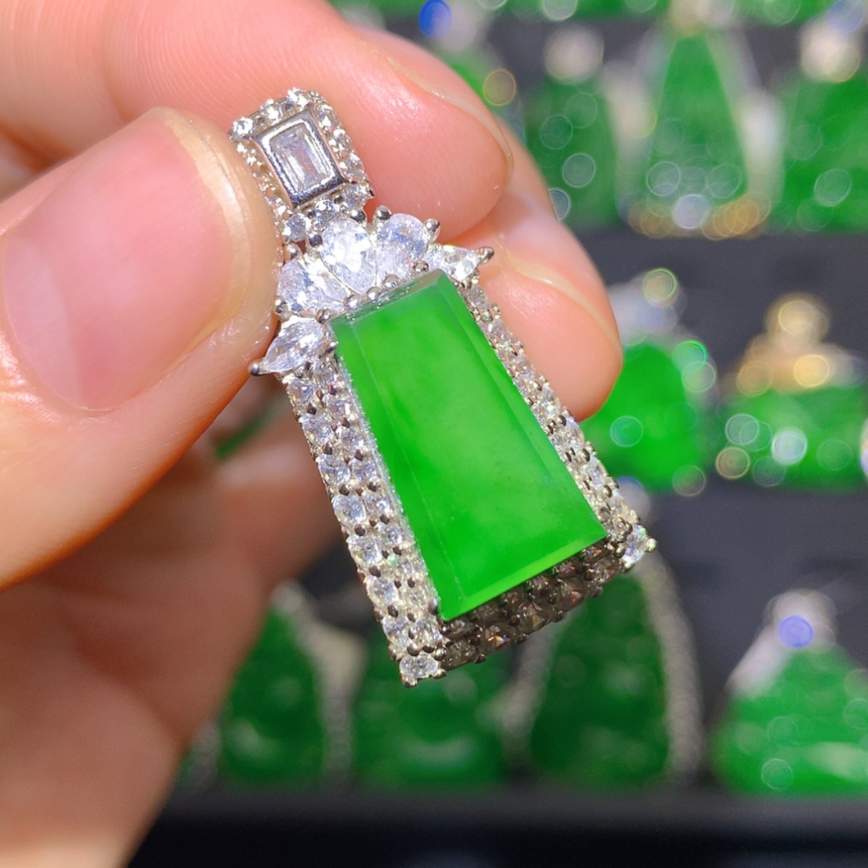 【闪购商品】翡翠银S925镶嵌吊坠(不含链)